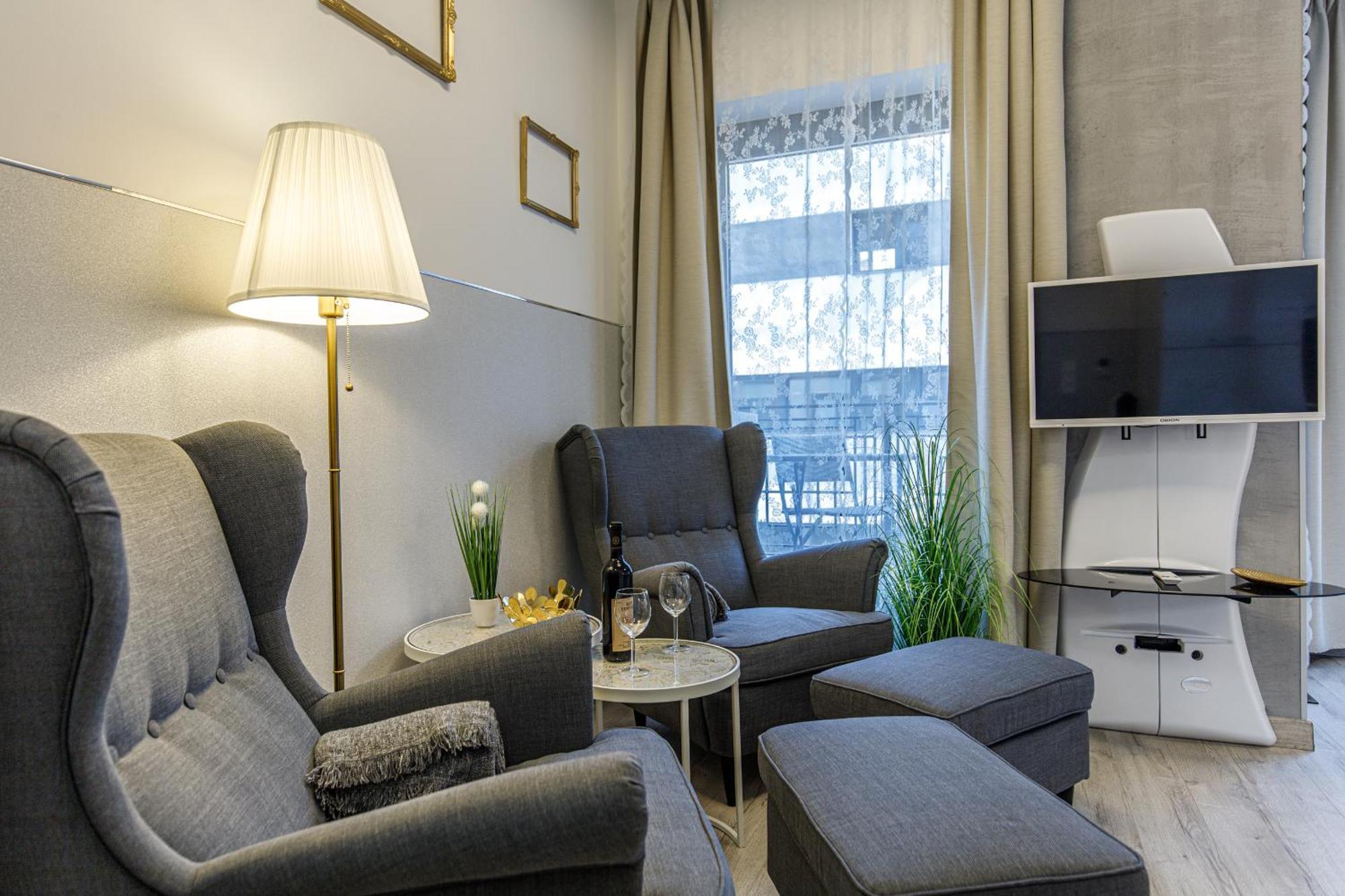 K40 Romantic Deluxe Studio In The City Center Budapest Esterno foto